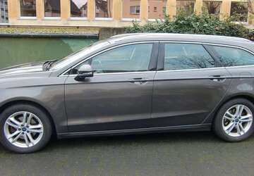Ford Mondeo 158.000 km 11.800 &euro; Bochum 44795