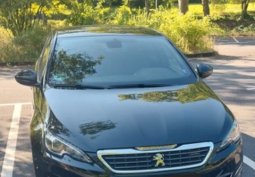 Peugeot 308 150.800 km 9.200 &euro; Oberhausen 46145