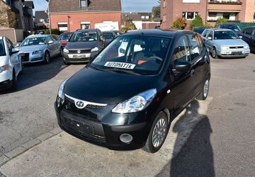 Hyundai i10 61.300 km 6.980 &euro; Oberhausen 46145