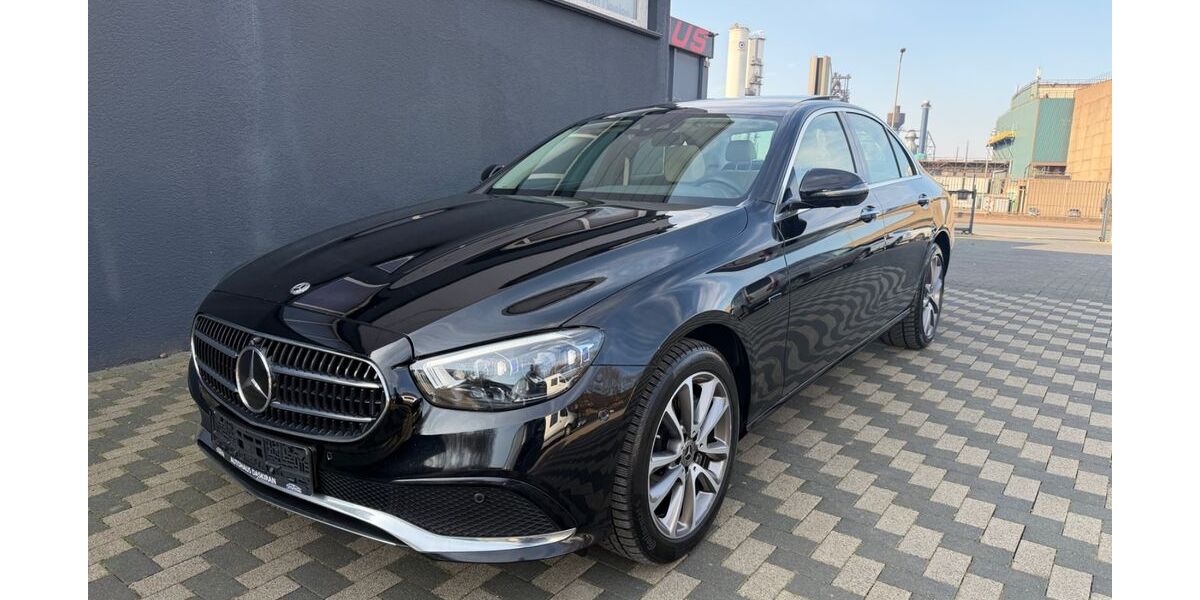 Mercedes-Benz E 300 106.650 km 33.600 &euro; Duisburg 47259