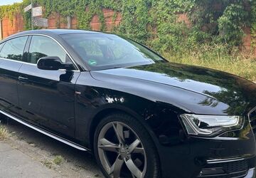 Audi A5 157.000 km 13.900 &euro; oberhausen 46147