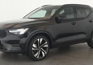 Volvo XC40 42.300 km 32.784 &euro; Düsseldorf 40233