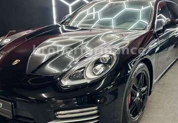 Porsche Panamera 73.060 km 44.290 &euro; Gelsenkirchen 45892