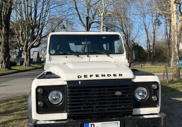 Land Rover Defender 71.500 km 31.250 &euro; Düsseldorf 40225