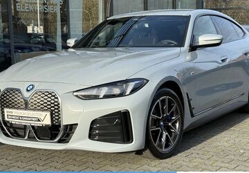 BMW i4 28.638 km 50.950 &euro; Mülheim 45472