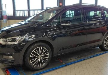 VW Touran 31.600 km 34.790 &euro; Meerbusch 40668