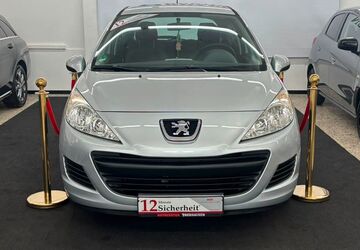 Peugeot 207 107.000 km 3.999 &euro; Oberhausen 46049
