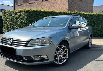 VW Passat Variant 239.000 km 5.000 &euro; Oberhausen 46149