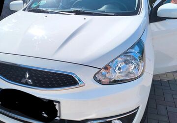 Mitsubishi Space Star 38.200 km 7.499 &euro; Oberhausen 46049