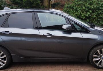 BMW 218 Active Tourer 126.000 km 9.998 &euro; Moers 47445