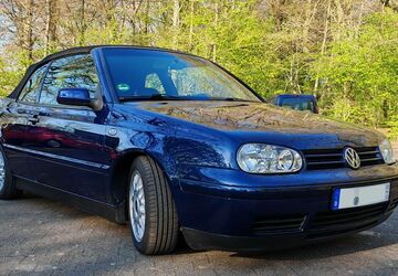 VW Golf 124.000 km 7.999 &euro; Bottrop 46242