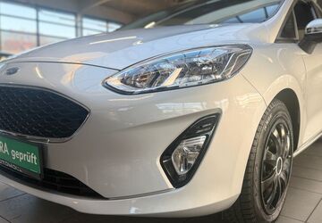 Ford Fiesta 71.406 km 9.890 &euro; Bottrop 46236