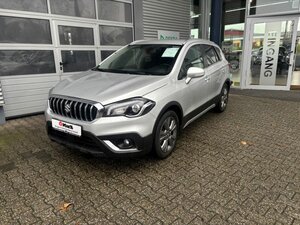 Suzuki SX4 S-Cross 1.0 AT Comfort +Navi+BT+Sitzhzg+Key+ 48.552 km 15.998 &euro; Meerbusch 40667