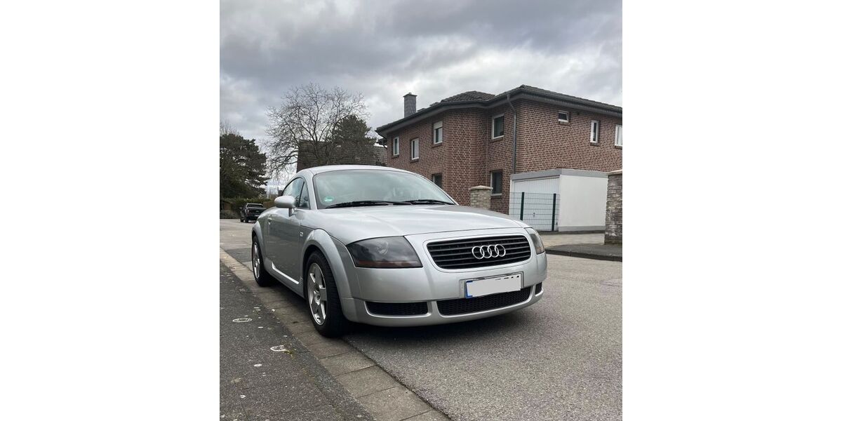 Audi TT 310.000 km 2.950 &euro; Duisburg 47239