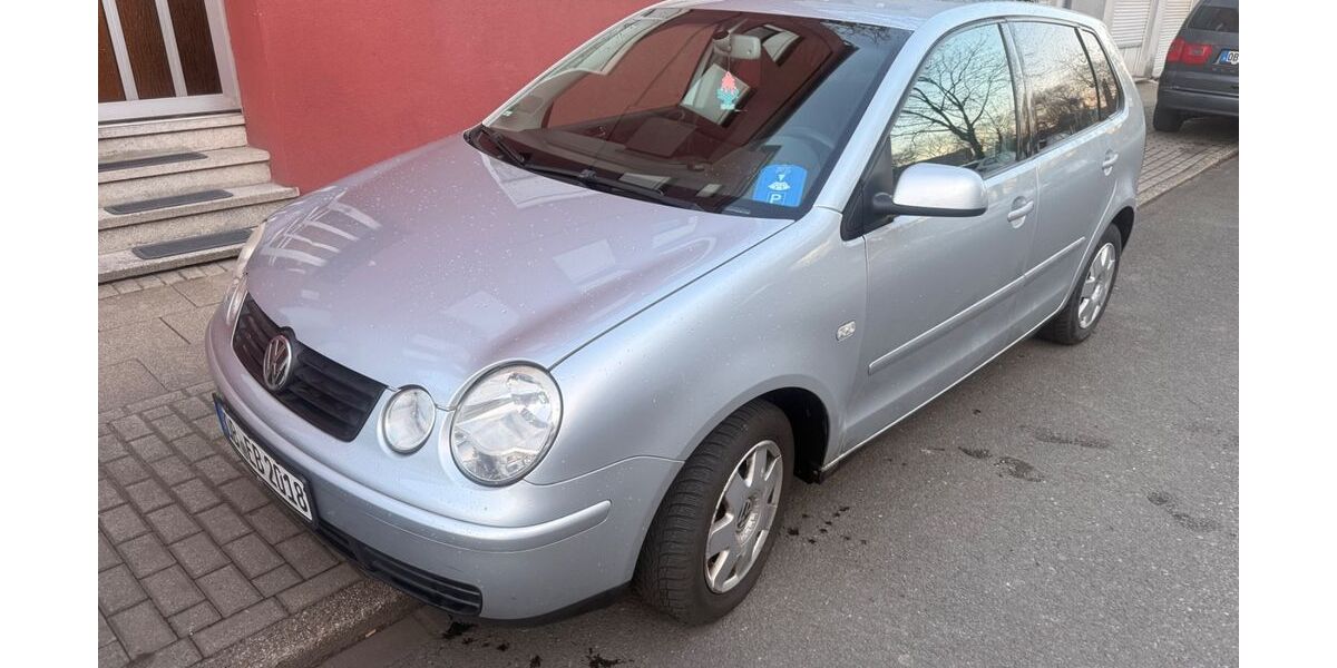 VW Polo 218.000 km 1.999 &euro; oberhausen 46117