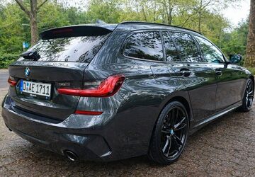 BMW 320 260.575 km 18.999 &euro; Düsseldorf 40589