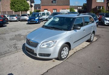Skoda Fabia 70.700 km 6.480 &euro; Oberhausen 46145