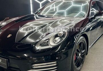 Porsche Panamera 73.060 km 42.990 &euro; Essen 45145