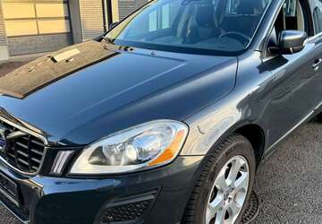 Volvo XC60 163.871 km 8.950 &euro; Krefeld 47799