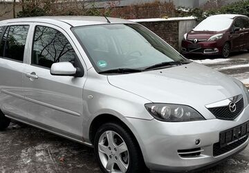 Mazda 2 130.290 km 3.650 &euro; Krefeld 47799