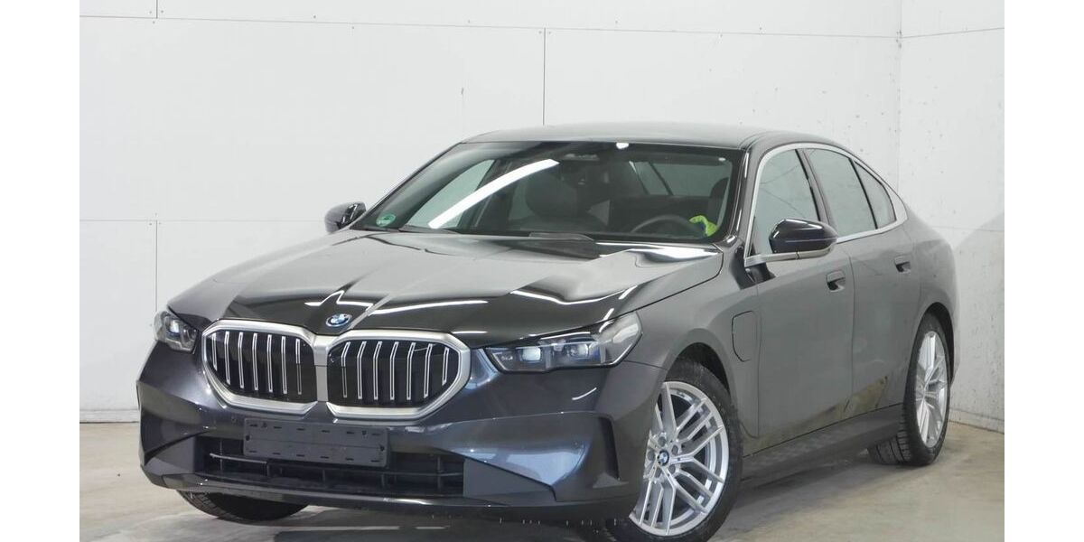 BMW 530 15.893 km 54.840 &euro; Marl 45770
