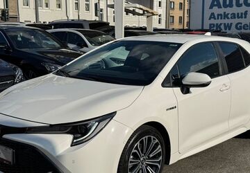 Toyota Corolla 43.170 km 18.650 &euro; Oberhausen 46045