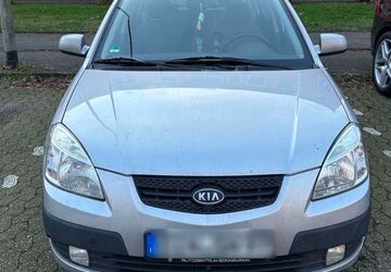 Kia Rio 92.695 km 3.300 &euro; Voerde 46562