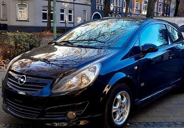 Opel Corsa 141.000 km 3.200 &euro; Essen 45326
