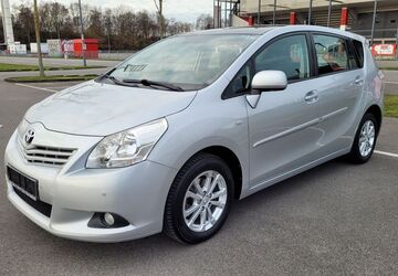Toyota Verso 225.000 km 6.490 &euro; Essen 45356