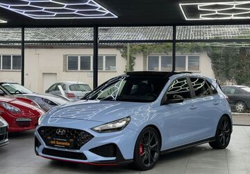 Hyundai i30 74.100 km 27.850 &euro; Essen 45141