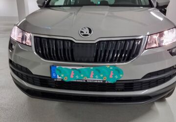 Skoda Karoq 136.000 km 21.500 &euro; düsseldorf 40547