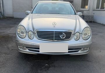 Mercedes-Benz 220 155.500 km 9.990 &euro; Mülheim 45472