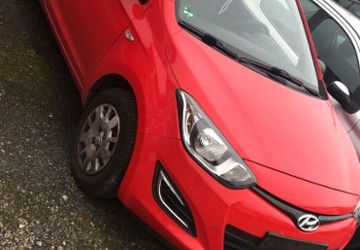 Hyundai i20 90.000 km 980 &euro; Oberhausen 46149
