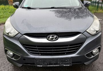 Hyundai ix35 150.000 km 5.550 &euro; Neukirchen-Vluyn (bei Duisburg) 47506