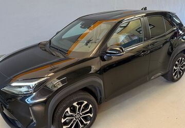 Toyota Yaris Cross 16.355 km 21.999 &euro; Düsseldorf 40589