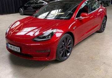 Tesla Model 3 133.000 km 22.900 &euro; Düsseldorf 40474