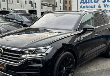VW Touareg 116.900 km 39.800 &euro; Oberhausen 46045