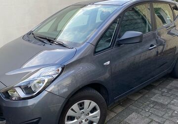 Hyundai ix20 98.000 km 3.999 &euro; Marl 45770