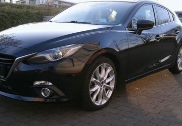 Mazda 3 180.000 km 8.999 &euro; Herne 44623