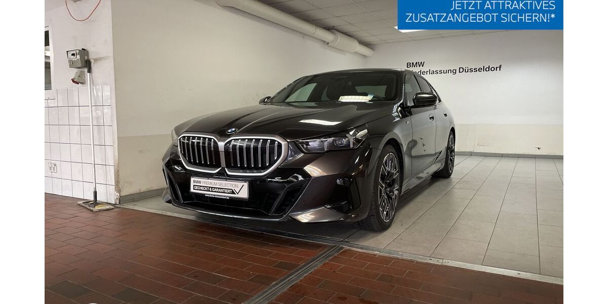 BMW 520 24.728 km 57.899 &euro; Düsseldorf 40237