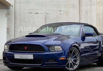 Ford Mustang 72.454 km 27.490 &euro; Essen 45141