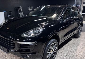 Porsche Cayenne 208.000 km 32.999 &euro; Oberhausen 46145