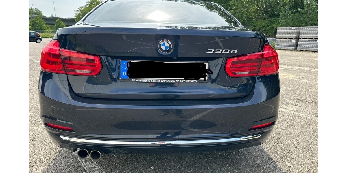 BMW 330 87.337 km 26.999 &euro; Gelsenkirchen 45879