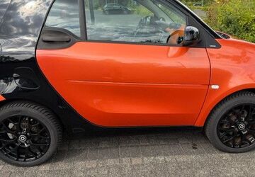 Smart ForTwo 66.800 km 8.800 &euro; Neukirchen-Vluyn 47506