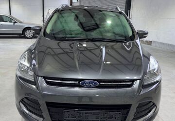 Ford Kuga 104.000 km 10.790 &euro; Hünxe 46569