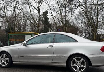 Mercedes-Benz CLK 270 247.949 km 2.900 &euro; Oberhausen 46045