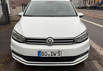 VW Touran 260.000 km 9.200 &euro; Bochum 44879