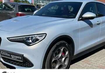 Alfa Romeo Stelvio 1.200 km 42.990 &euro; Wesel 46485