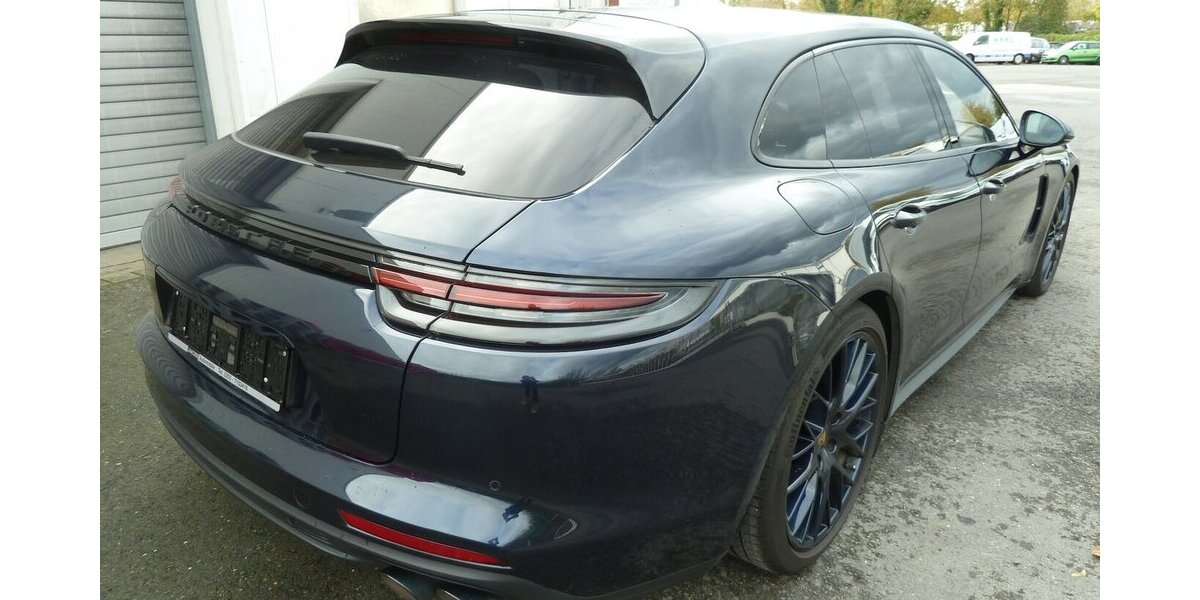 Porsche Panamera Turbo Sport Turismo Chrono Pano Matrix 105.000 km 62.900 &euro; Ratingen 40885