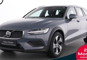 Volvo V60 Cross Country 41.755 km 33.890 &euro; Essen-Kray 45309